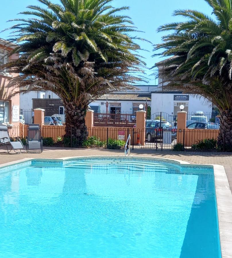 24 New Esplanade Court Paignton